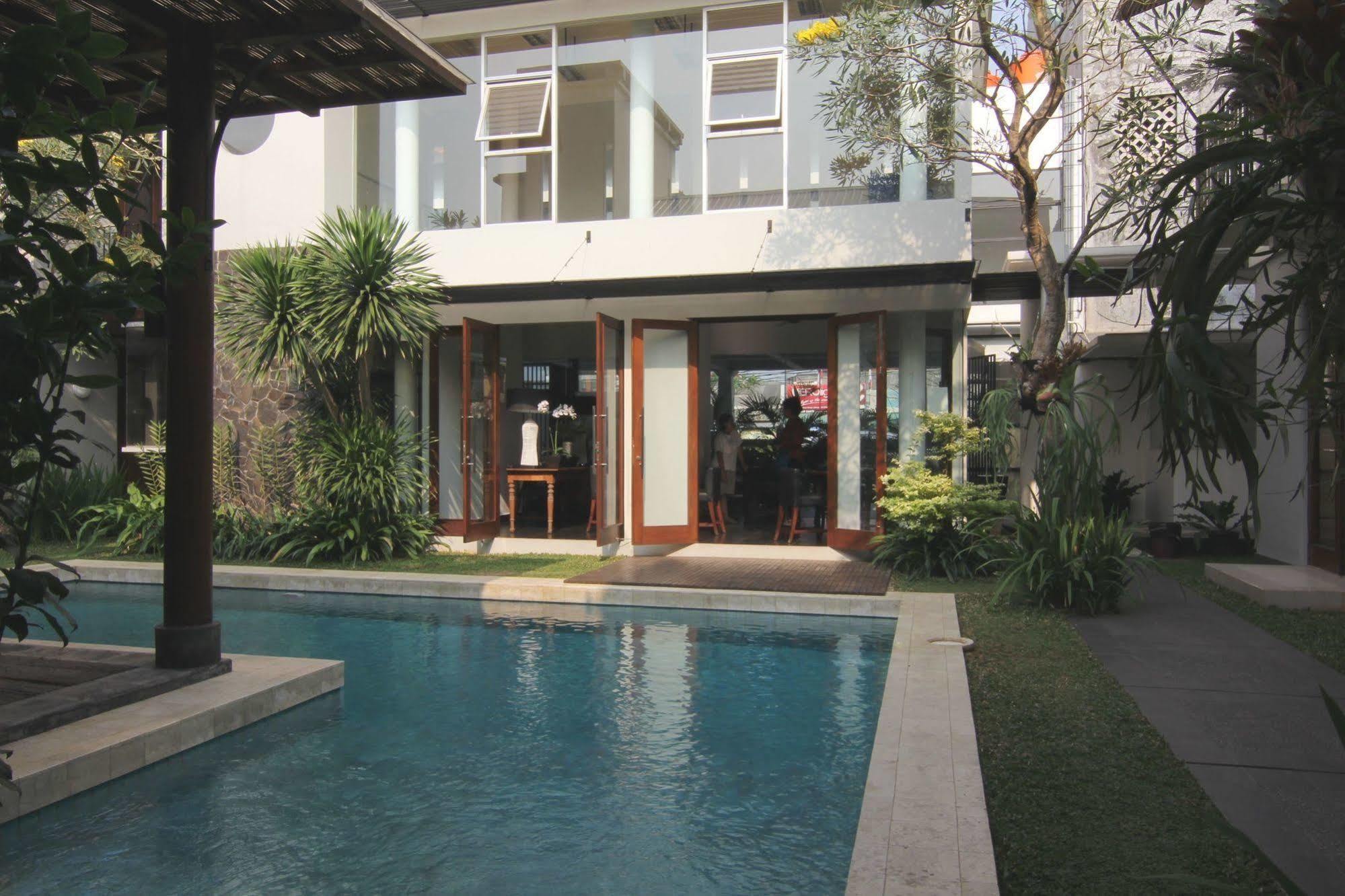 Hotel Chic Quarter residencia Yakarta Exterior foto